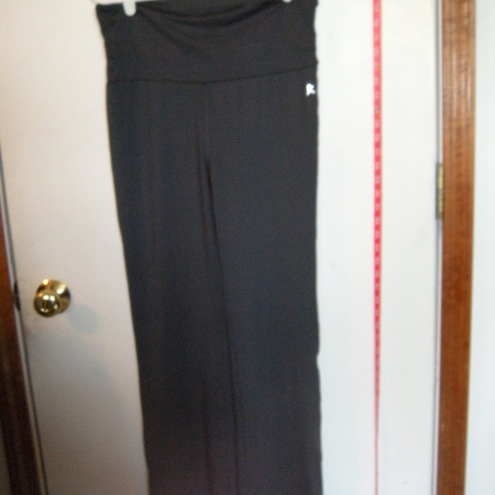 Danskin bootcut joggers